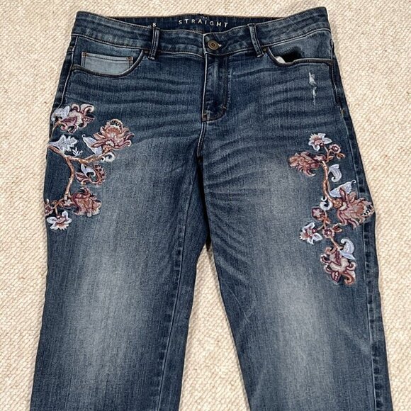 WHBM Floral Embroidered Straight Crop Jeans Size 8 Denim Cropped Raw Edge - Picture 2 of 6